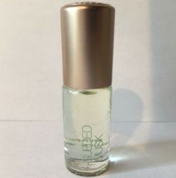 Gap Scent Editions: Sueded Musk (Perfume Oil)