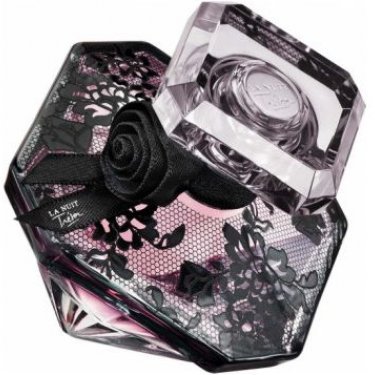 La Nuit Trésor Dentelle de Roses